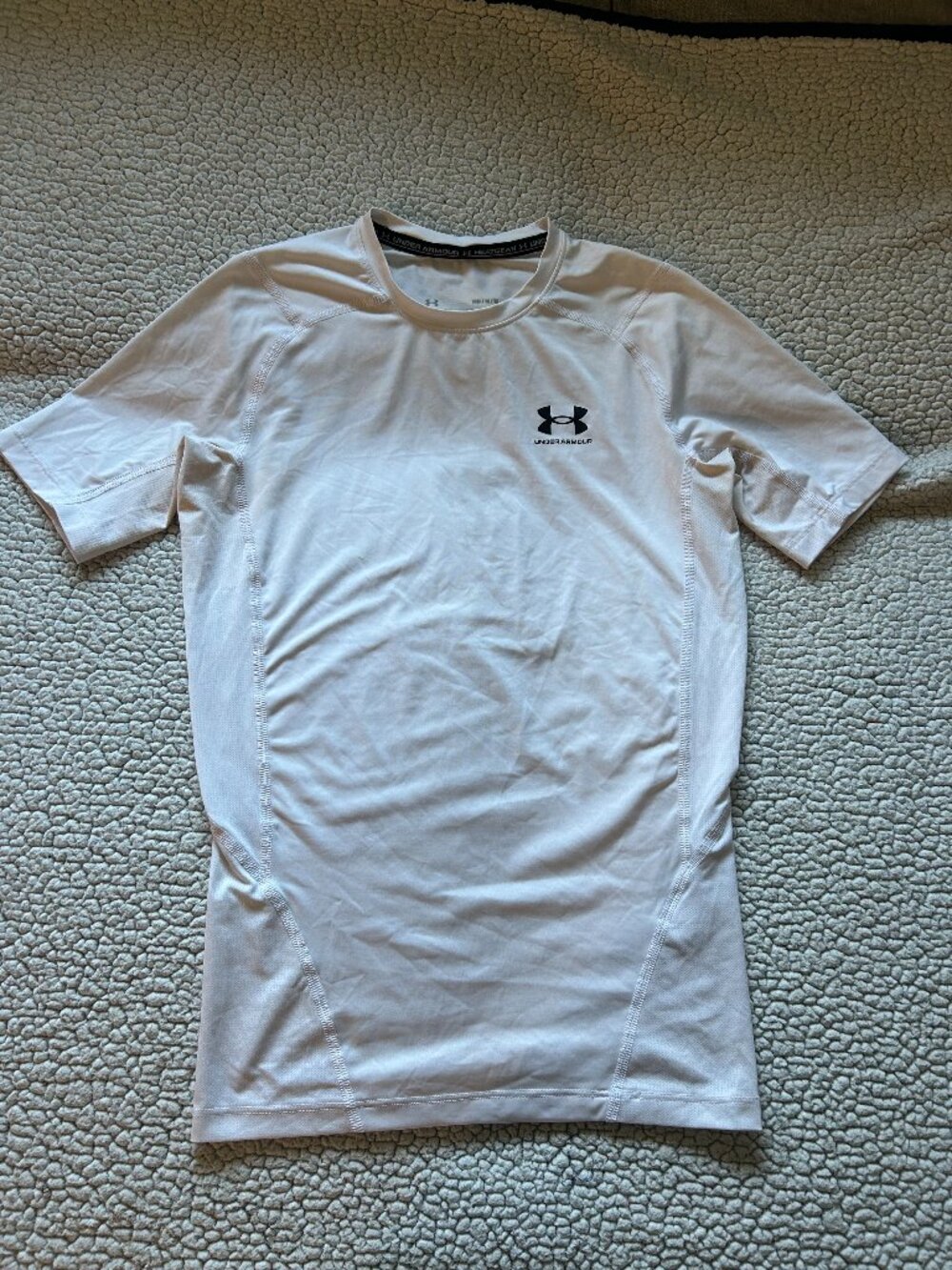 Under Armour -- white heatgear compression short sleeve top